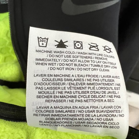 $225 Nike Therma Dri-Fit Sphere Max Performance Running Sports Jacket - Picture 5 of 7